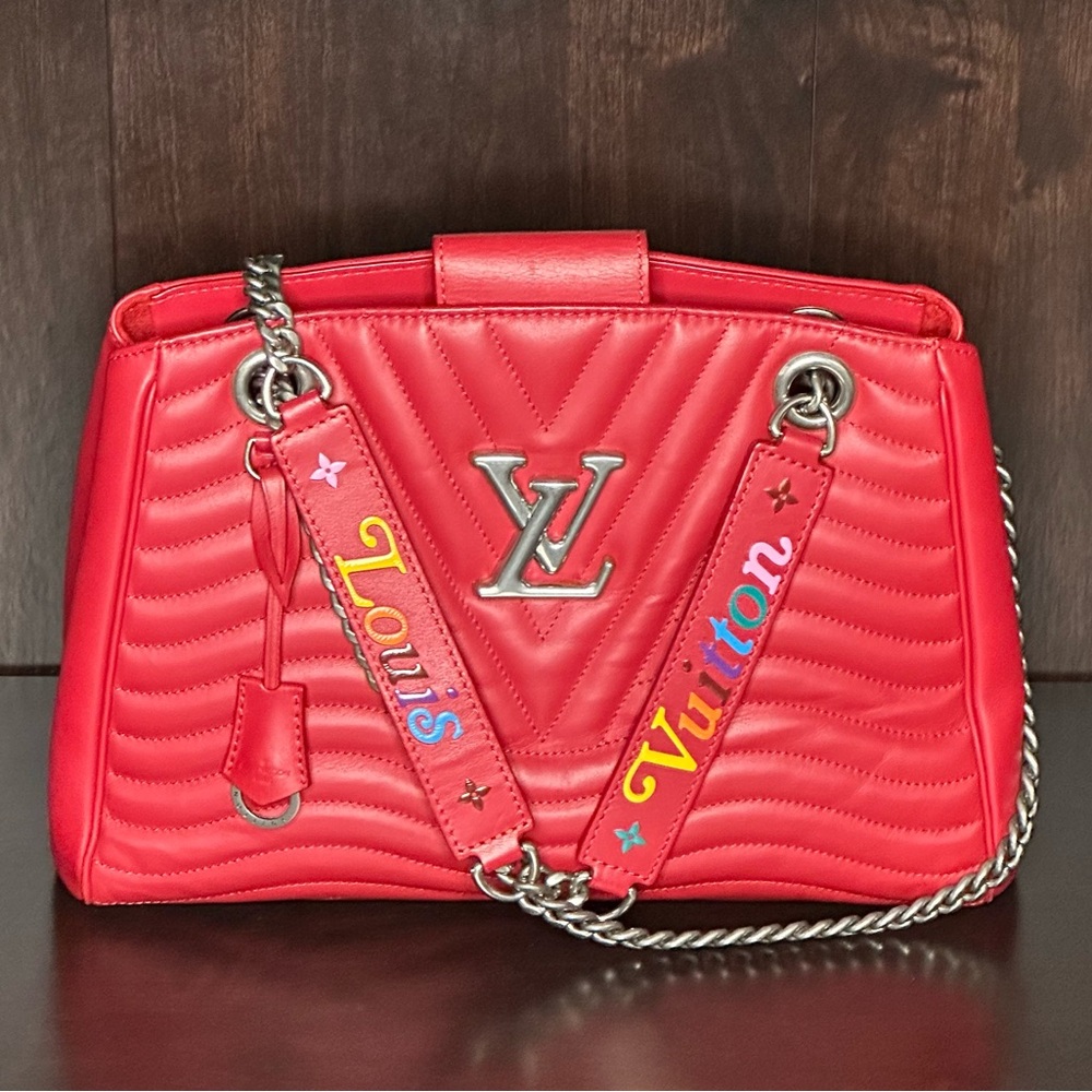 Louis Vuitton New Wave Chain Tote